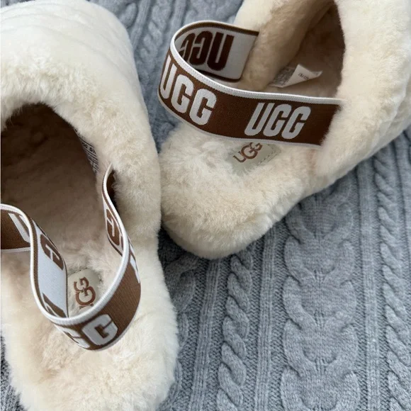 UGG Women's Tan Fluffy Slippers - Picture 5 of 6